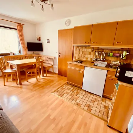 Haus Hochhaeusler Apartamento Schneizlreuth