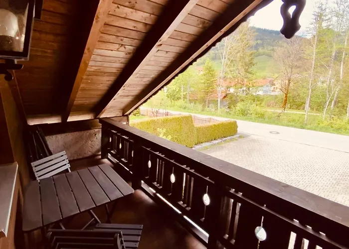 Haus Hochhaeusler *