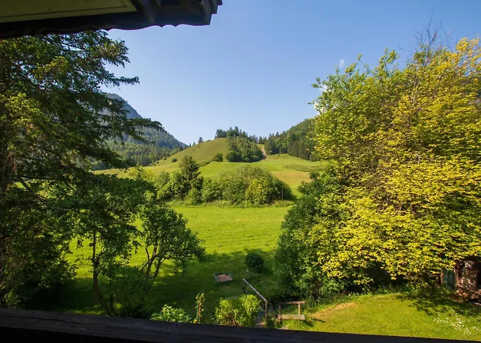 Haus Hochhaeusler Apartman